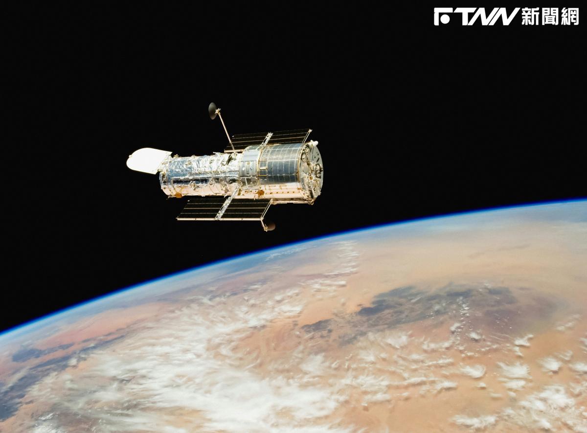 馬斯克「導入太陽能」衝上太空！聯合再生、元晶飆漲停破萬張在排隊　族群集體走高表態