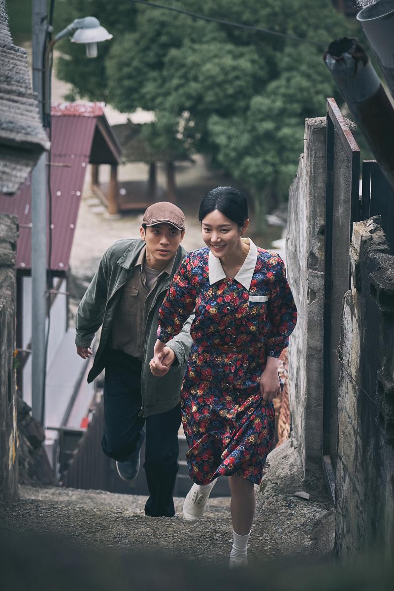 林哲熹流亡遇韓劇女神！挑戰三聲道狂飆演技　用韓文告解：我有喜歡的人