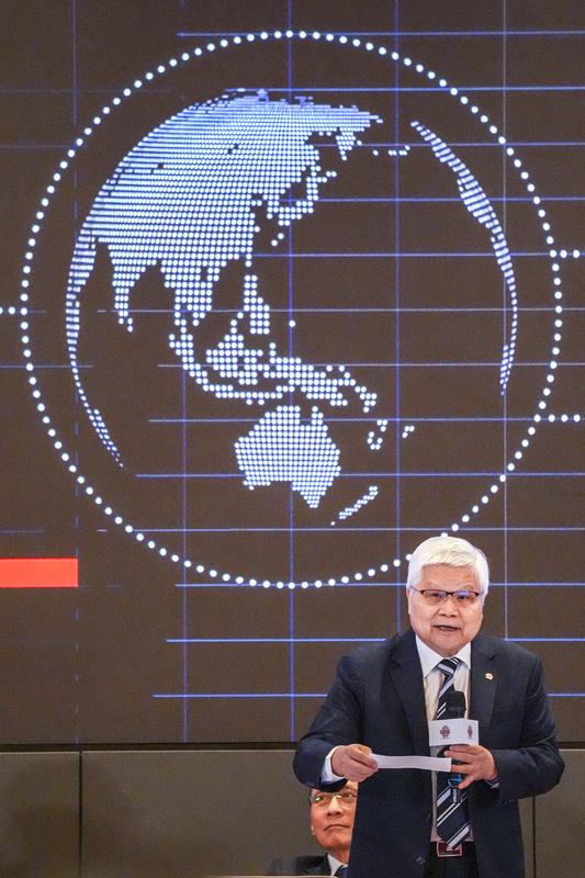 無限10年跳針？韓國喊「超車台積電」魏哲家批做夢 指台灣這優勢無法複製