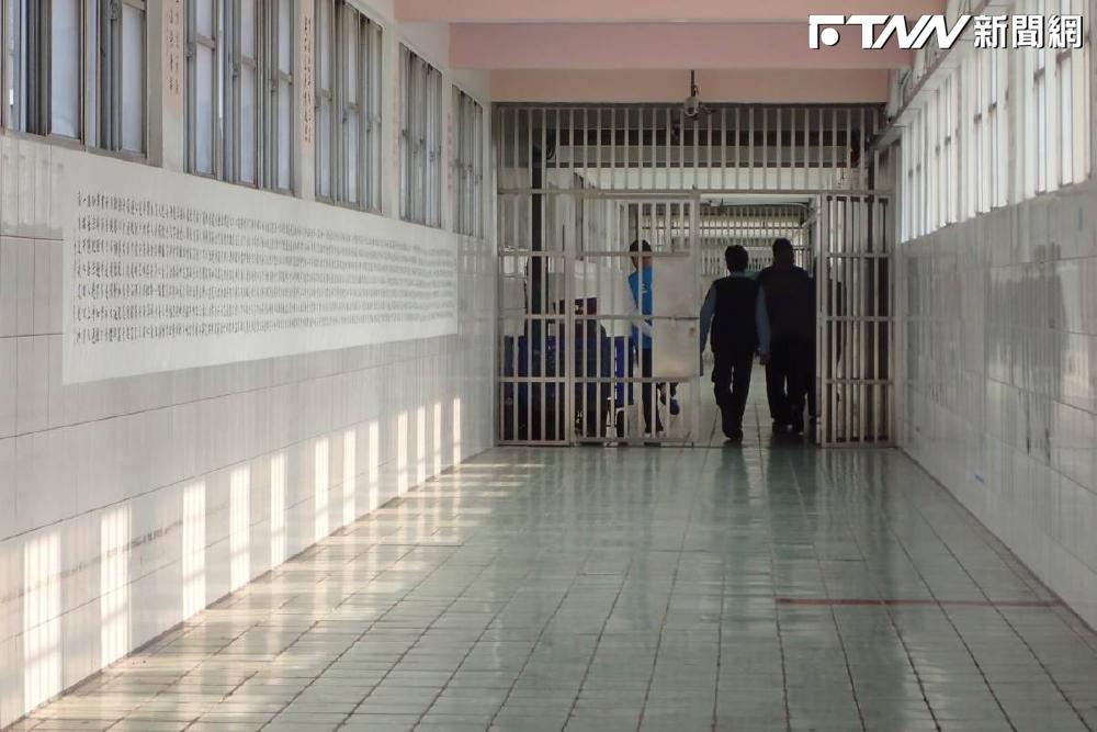 疑高溫炎熱？台北看守所2受刑人命危送醫　北所：與個人身體因素相關