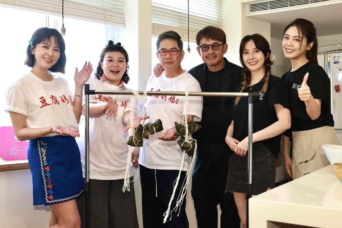 《豆腐媽媽》昔遭爆砍薪！洪都拉斯認酬勞打折　笑虧柯叔元沒收視壓力：錢都領完了